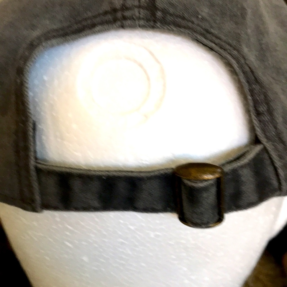 Pride gray cap - Picture 4 of 4